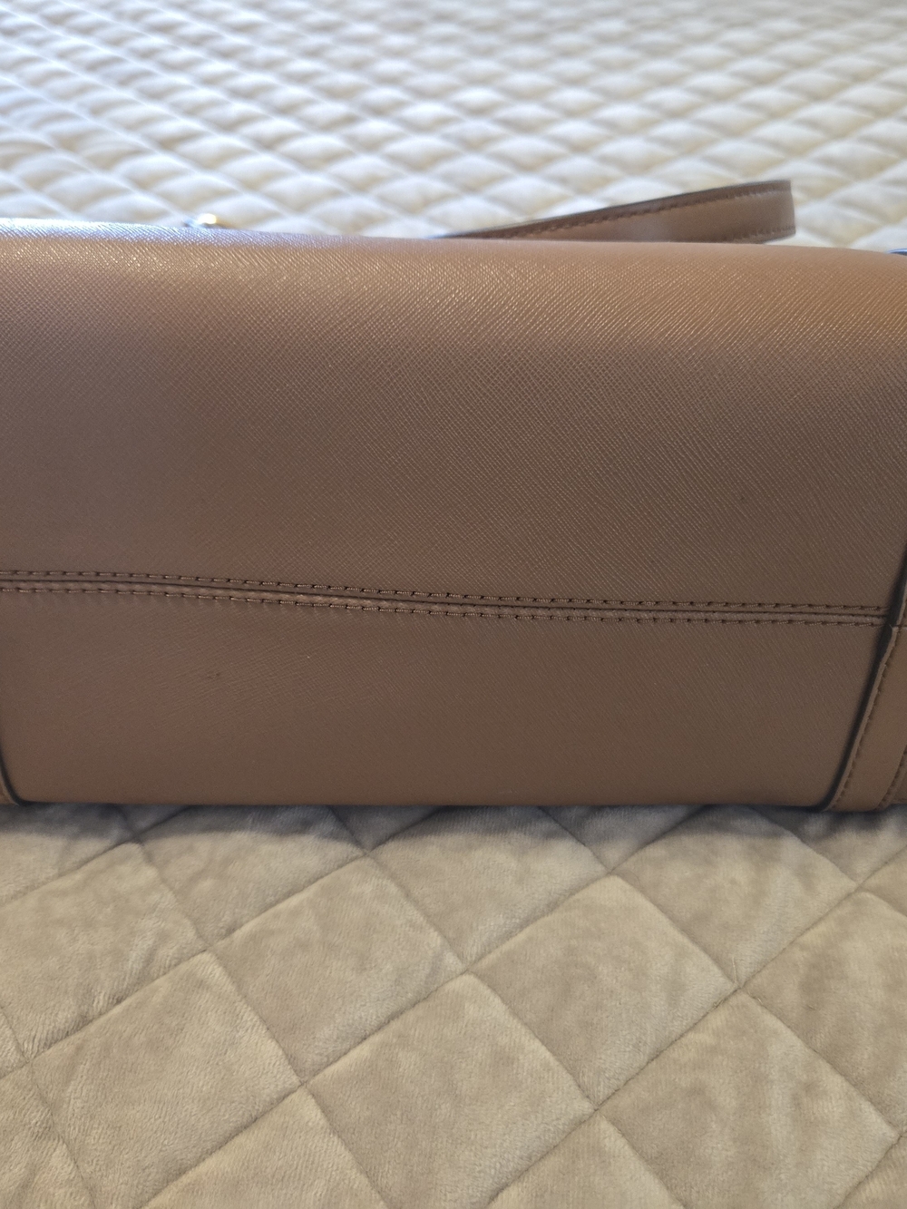 Michael Kors Tan Leather Tote Bag - Picture 4 of 13